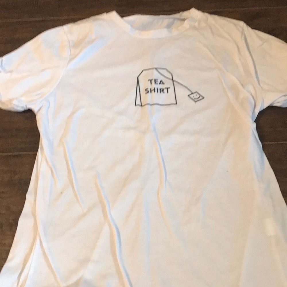 Tea shirt